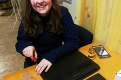 Kaja-opravuje-Neutbook-13.2-12