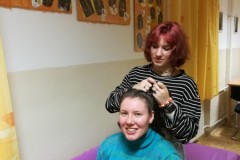 uces-pani-Klarce-16.2-2